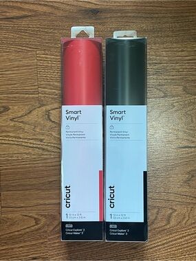 Cricut Smart Vinyl Permanent - Red and Black